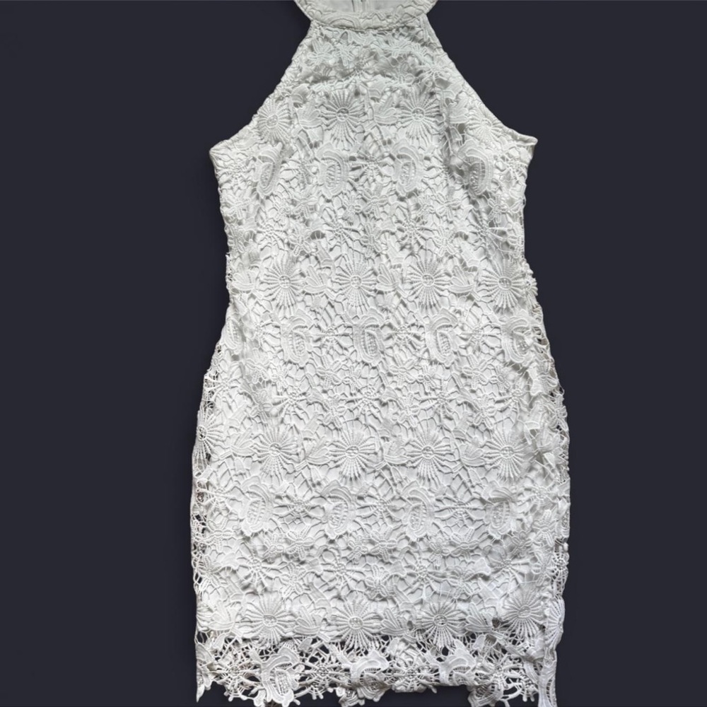 Elegant White Lace Dress